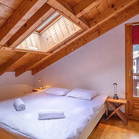 Apartment Capucin - A 3 Bedroom Chamonix Mountain Loft Εξωτερικό φωτογραφία