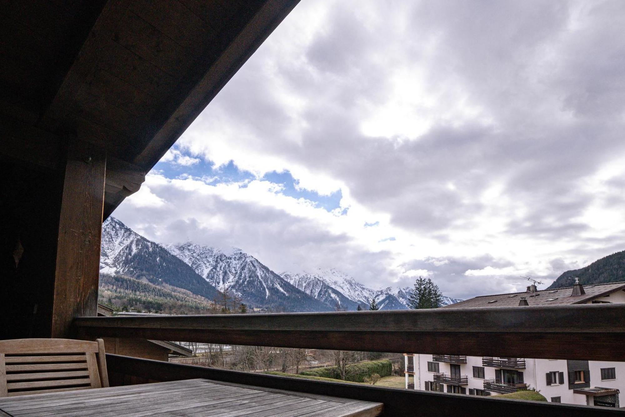 Apartment Capucin - A 3 Bedroom Chamonix Mountain Loft Εξωτερικό φωτογραφία