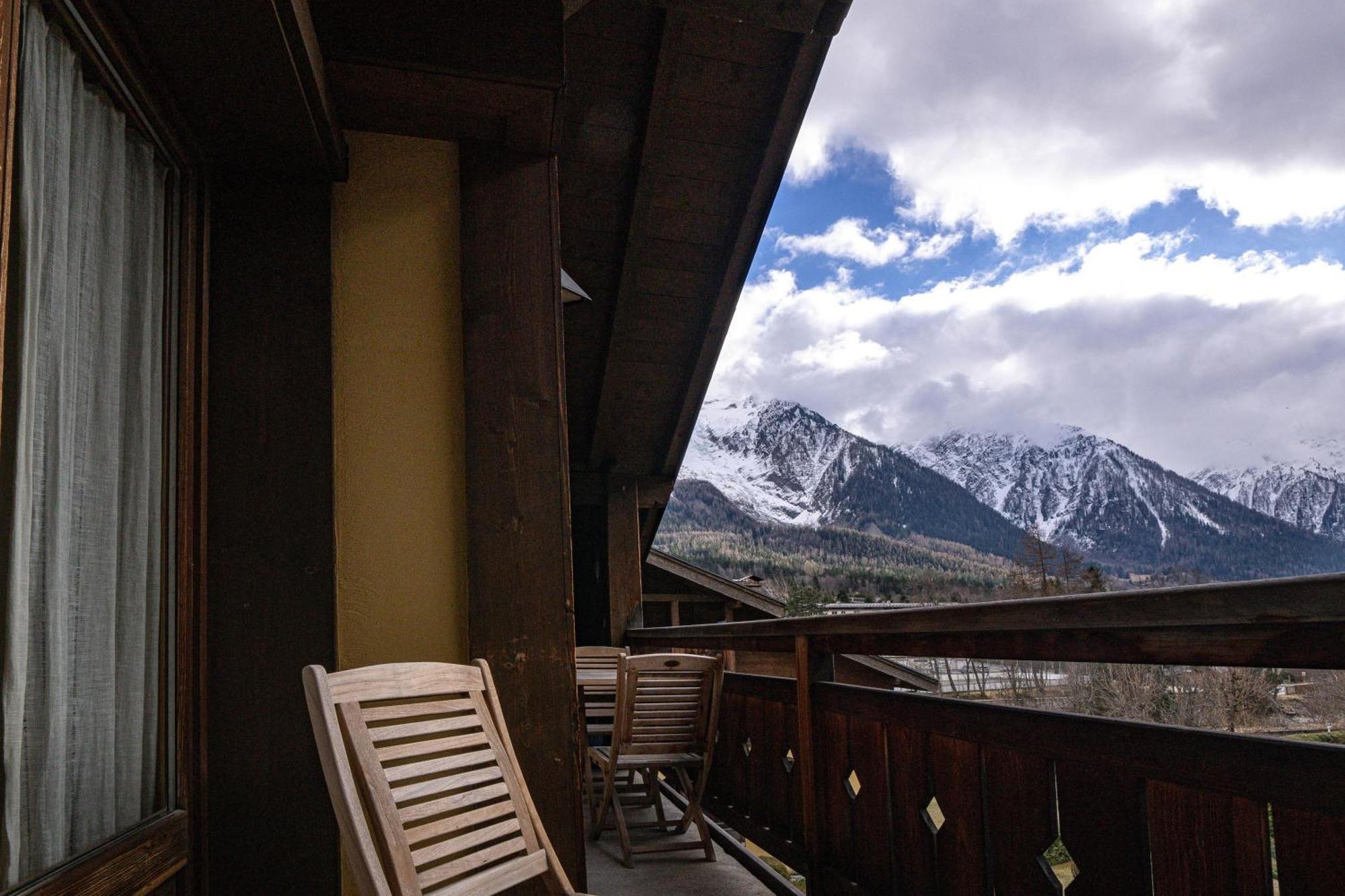 Apartment Capucin - A 3 Bedroom Chamonix Mountain Loft Εξωτερικό φωτογραφία