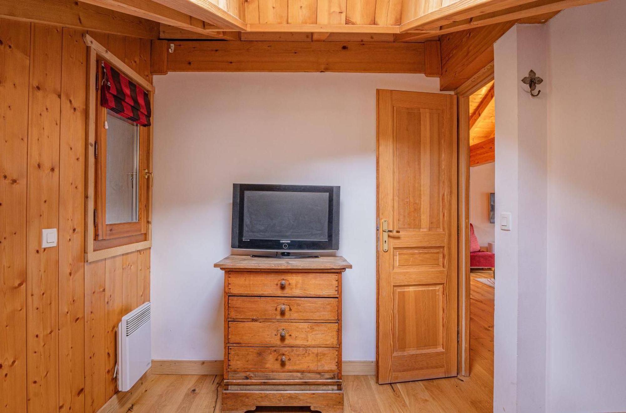 Apartment Capucin - A 3 Bedroom Chamonix Mountain Loft Εξωτερικό φωτογραφία