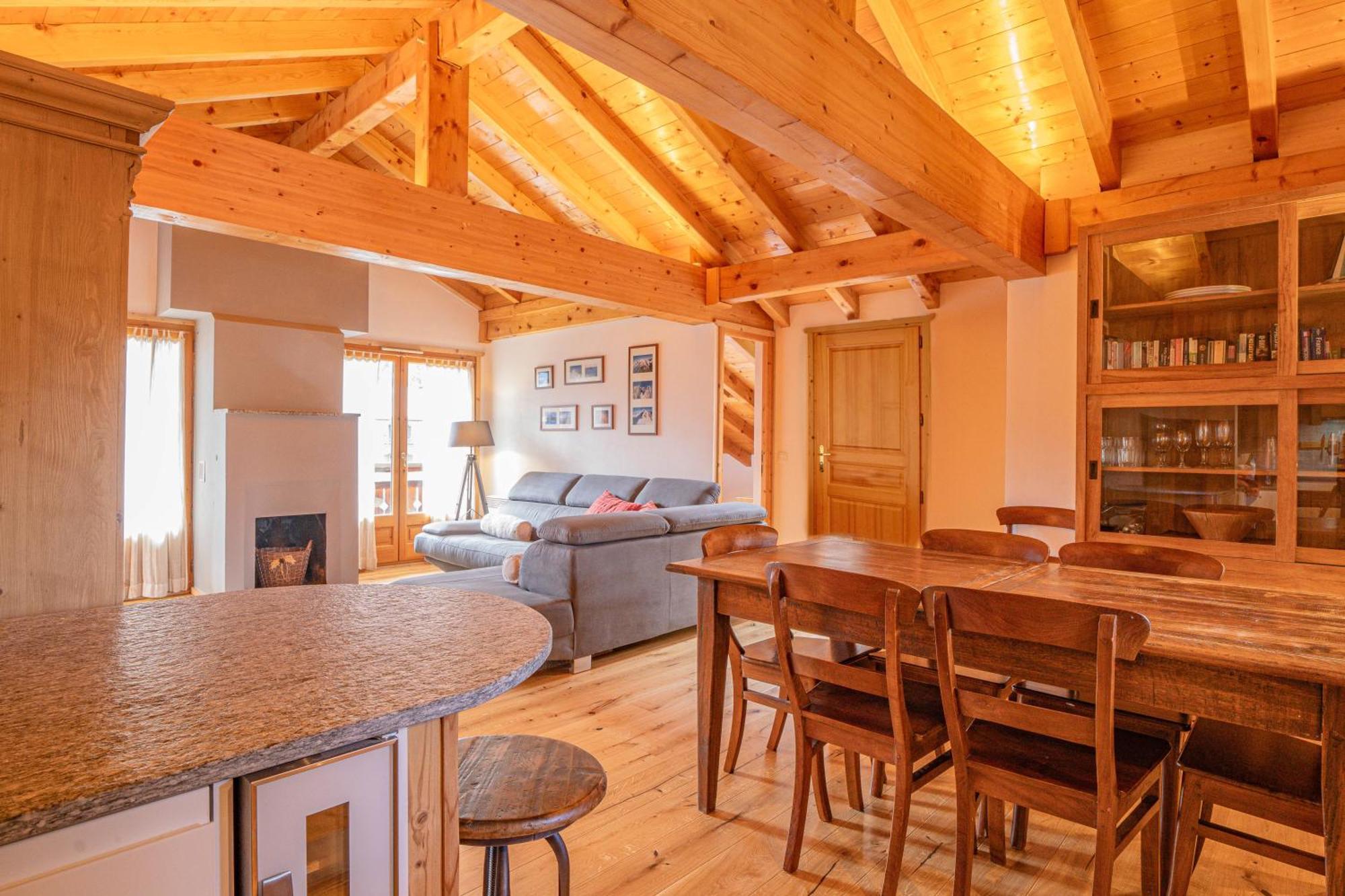 Apartment Capucin - A 3 Bedroom Chamonix Mountain Loft Εξωτερικό φωτογραφία