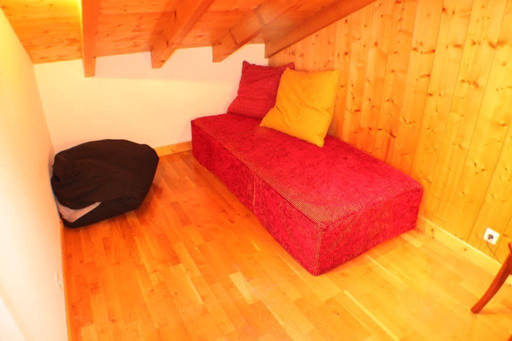 Apartment Capucin - A 3 Bedroom Chamonix Mountain Loft Εξωτερικό φωτογραφία