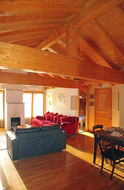Apartment Capucin - A 3 Bedroom Chamonix Mountain Loft Εξωτερικό φωτογραφία